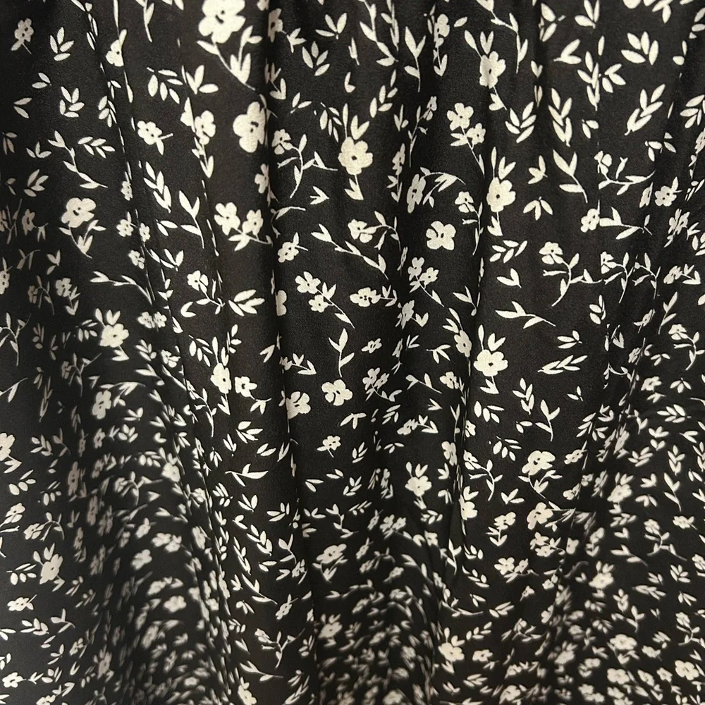 Floral midi dress - Picture 7 of 11